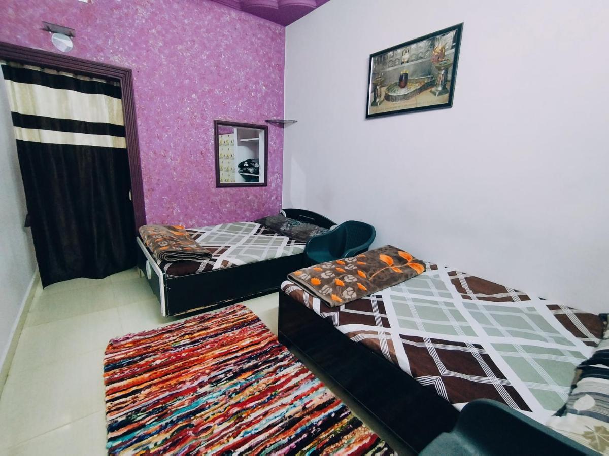 Kalpeshwar Homestay Ujjain Buitenkant foto